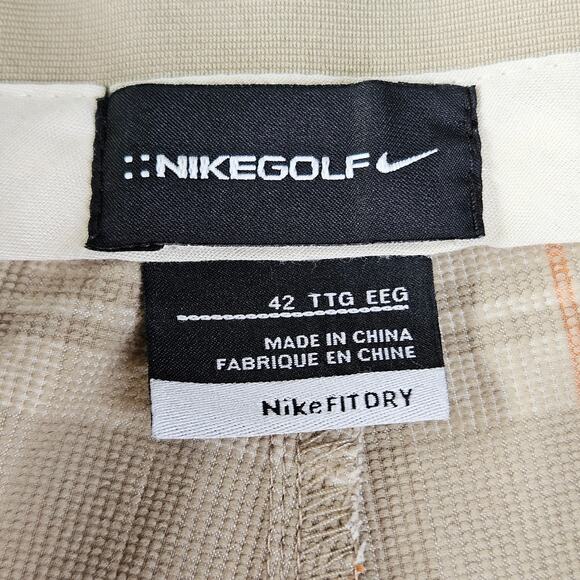 Nike Golf Shorts Dry Fit Size 42Tan White Plaid Flat Front Performance - Picture 3 of 14